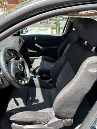 Volkswagen Golf 1999