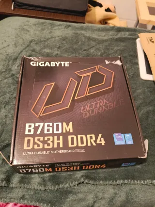 Placa Base Gigabyte B760M DS3H DDR4