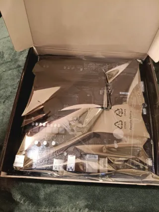 Placa Base Gigabyte B760M DS3H DDR4