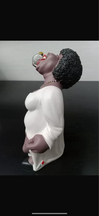 Statuina Antartidee Cantante Jazz Nuova