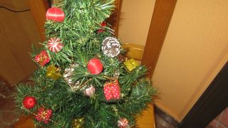 Árbol de Navidad Desmontable 50cm con Adornos