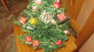 Árbol de Navidad Desmontable 50cm con Adornos