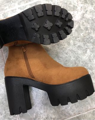Botines de tacón grueso
