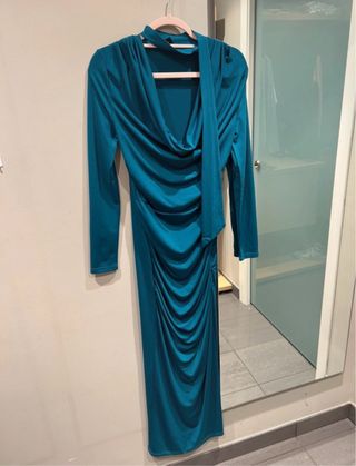 Vestido largo verde azulado