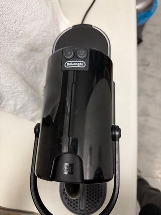 Cafetera Nespresso Negra