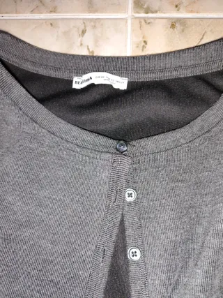 Rebeca gris Bershka Talla XS