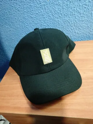 Gorra de golf verde
