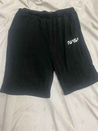 Pantalón corto negro NASA