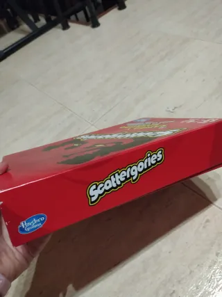 Scattergories Juego de Mesa Hasbro Gaming