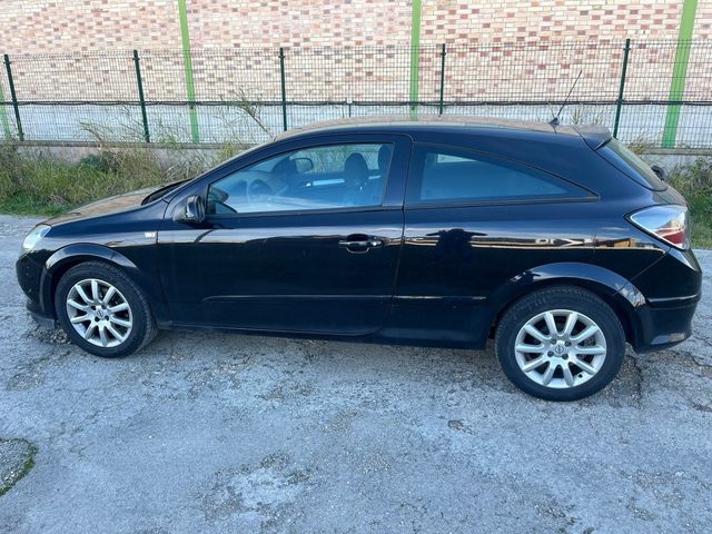 Opel Astra 2007