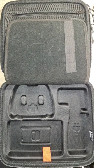 Nintendo Switch OLED Blanca + Fundas de transporte