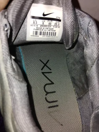 Zapatillas Nike Air Max 720 grises