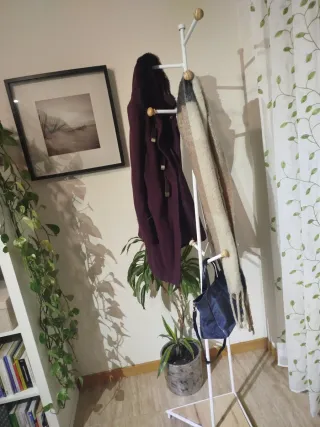 Perchero artesanal madera y metal