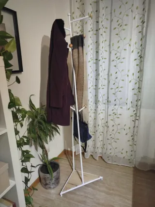 Perchero artesanal madera y metal