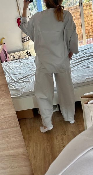 Conjunto Zara - Pantalones + camiseta cocooned