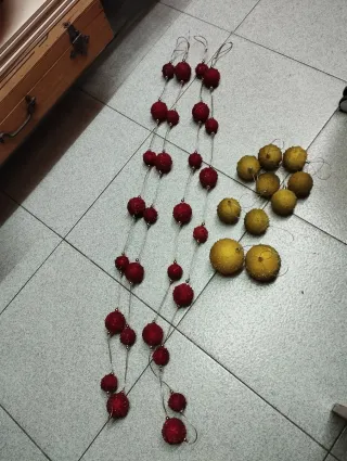 Pack Navidad: Bolas Rojas y Amarillas