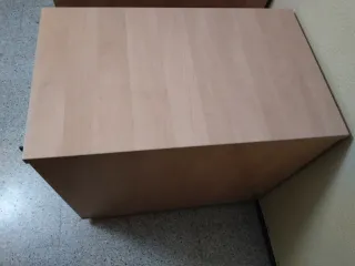 Cajonera con llave beige