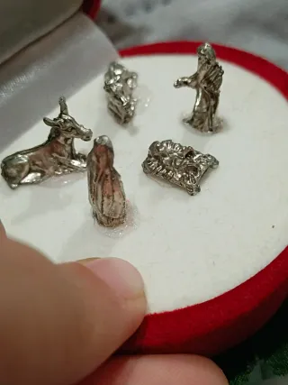 Mini Belén plateado en forma de Rosa