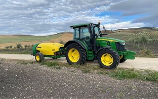 Tractor John Deere 5100 R