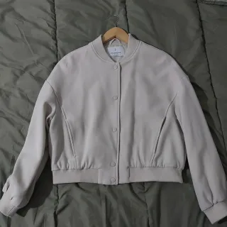 Cazadora Stradivarius Beige Talla M