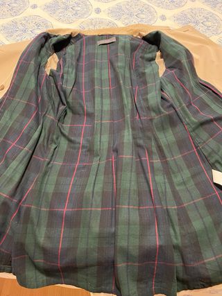 Gabardina Zara Beige  forrada.