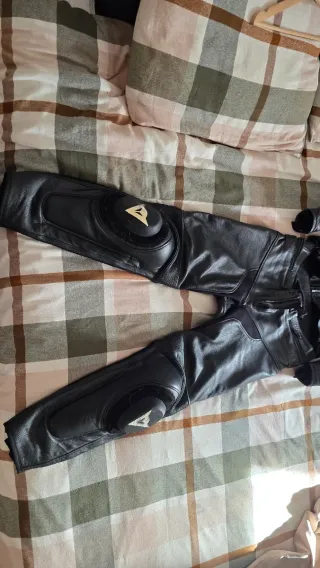 Mono Daines 2 piezas talla 50/M