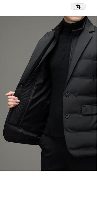 Chaqueta americana de plumas negra