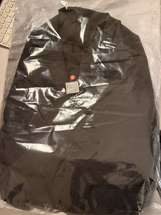 Chaqueta americana de plumas negra