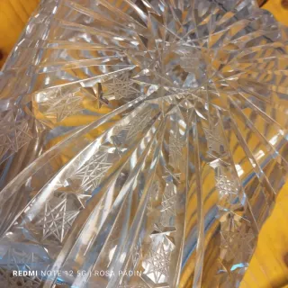 Licorera antigua cristal tallado y plata