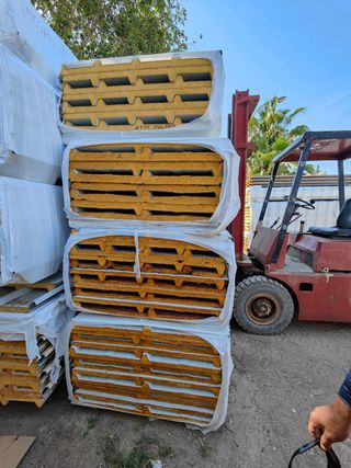 Venta de paneles sándwich