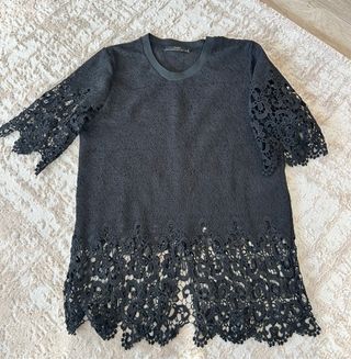 Top encaje Zara negro