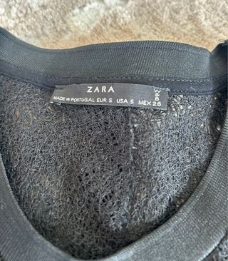 Top encaje Zara negro