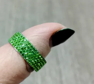 Anello Acciaio con Cristalli Verdi