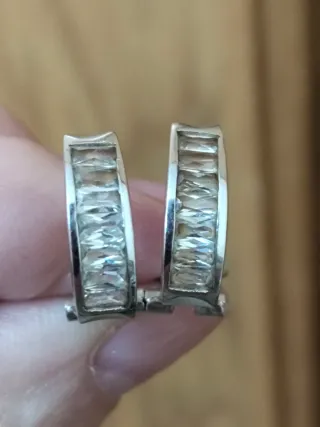Pendientes Aro Oro Blanco con Circonitas
