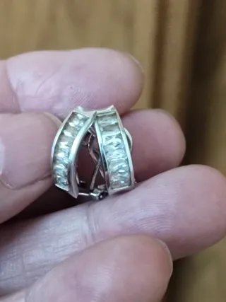 Pendientes Aro Oro Blanco con Circonitas