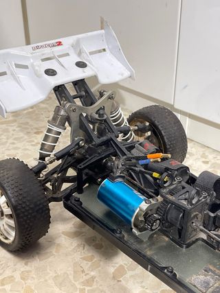 Coche RC TT 1/8 Eléctrico