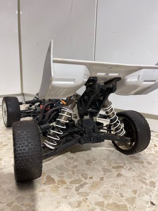 Coche RC TT 1/8 Eléctrico