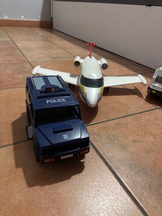 Lote Juguetes Playmobil: Avión, Coches, Policía