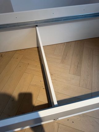 Cama individual con cajones de almacenaje