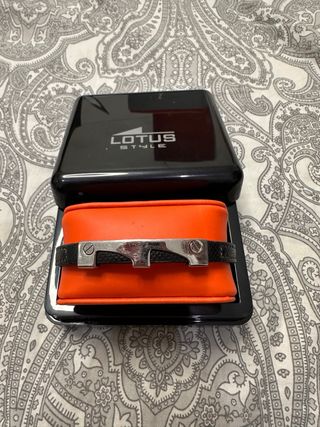 Pulsera Lotus Cuero y Acero Hombre
