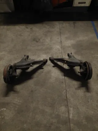 Brazos traseros BMW E30