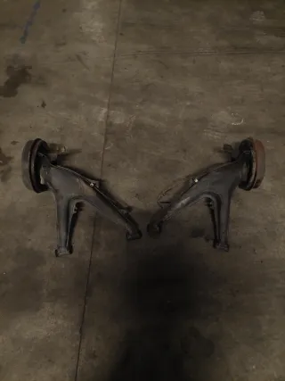 Brazos traseros BMW E30