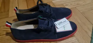 Zapatillas El Ganso Azul Marino y Rojo