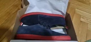 Zapatillas El Ganso Azul Marino y Rojo
