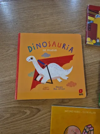 Dinosauria se mueve