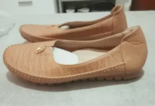 Mocasines planos beige Hombre