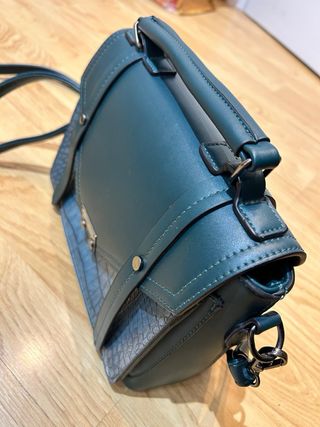 HOY 20€ Bolso cuero verde diseño serpiente NUEVO