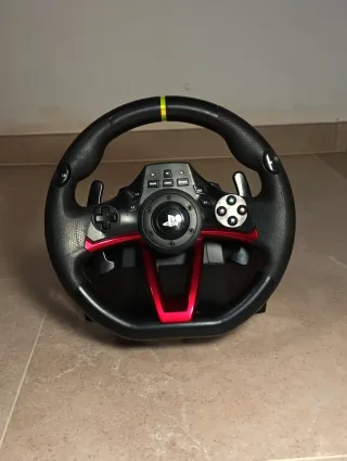 Volante PS4 con pedali