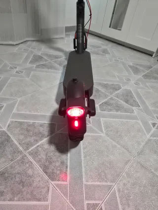 Patinete Eléctrico Xiaomi Scooter 4 Pro