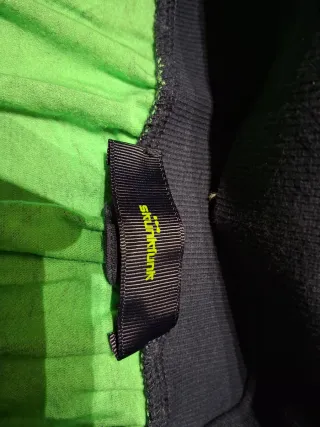 Falda Skunfunk verde y negra